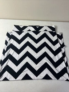 A.N.A. Maxi Falda Talla Grande Blanco y Negro Estampado Chevron Aberturas Laterales - Imagen 1 de 6