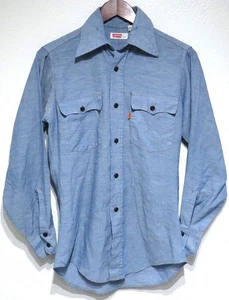 vtg Levi's BLUE CHAMBRAY 70s Shirt Men SMALL Orange Tab navy buttons Soft Blend - Picture 1 of 11