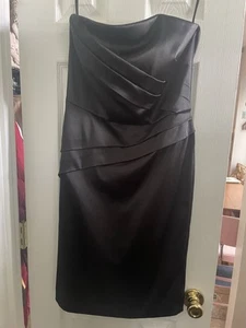 WHBM Cocktailkleid schwarz Satin trägerlos Gr. 12 neu mit Etikett - Bild 1 von 4