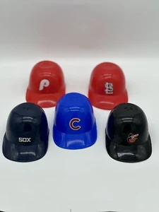 Vintage Laich Mini MLB Plastic Ice Cream Souvenir Baseball Helmets Lot of 5 - Picture 1 of 24