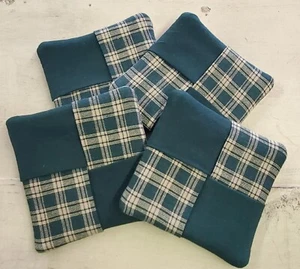 Juego de 4 posavasos de tela casera a cuadros verdes primitivos Country cuadrados hechos a mano - Imagen 1 de 5