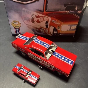HOT WHEELS LEGENDS FUNNY CAR MONGOOSE TOM MCEWEN PLYMOUTH DUSTER LIMITED NIB!!! - Picture 1 of 12