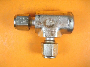 Parker CPI - 4-4-4 MBZ-B - Brass Female Run Tee - Picture 1 of 6