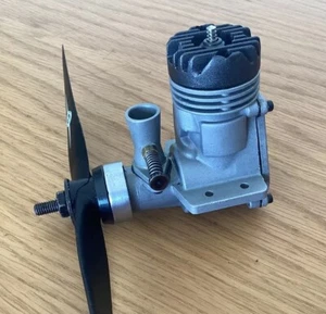 Fox 15BB CL Schneurle (2.5cc) Glow USA Engine Model Control Line Combat F/Flight - Picture 1 of 14