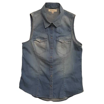 Camisa feminina Two by Vince Camuto tamanho M pérola encaixe sem mangas azul cambraia - Imagem 1 de 4