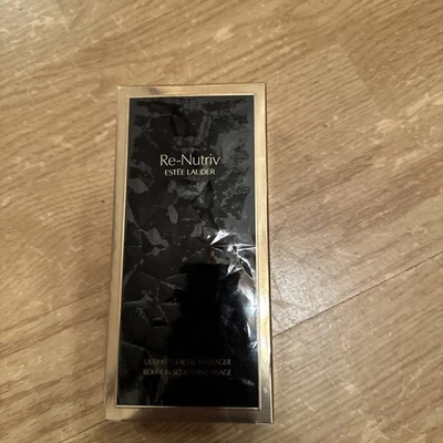 Masajeador facial Estee Lauder Re-Nutriv Ultimate roll on rostro escultor $175 Foto 1 de 3