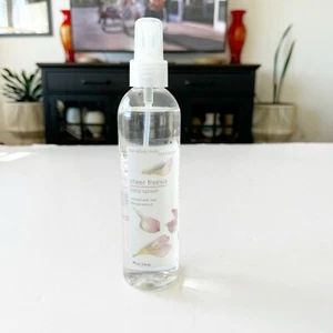 Bath & Body Works Pleasures Sheer Freesia Body Splash Original Classics 8 oz New - Picture 1 of 8