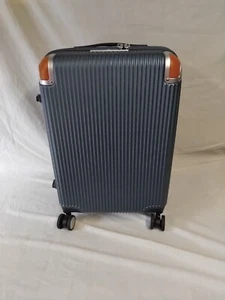 Swiss Military Cabin 51cm Suitcase - TSA lock and Double Spinner Wheels - Picture 1 of 12