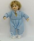 Poupée tout-petit habillée HOXB500 Heidi Ott bleu bande blanche maison de poupée miniature