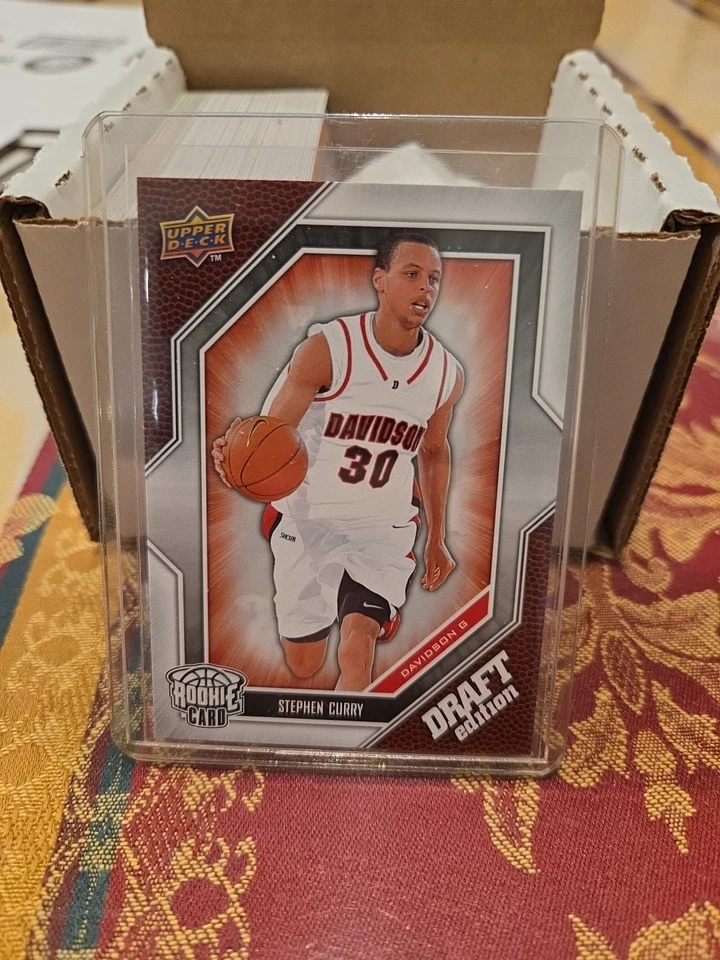Juego completo de tarjetas de novato Stephen Curry 2009 Upper Deck Draft Edition 1-68 Foto 1 de 3