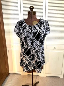 Style & Co Women's  XL Top Pleated Neckline Stretch Relaxed Fit - Picture 1 of 6