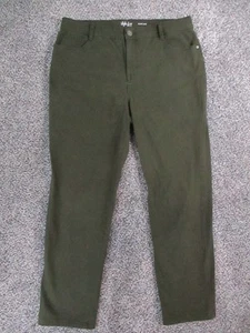 Style & Co Pants Womens 16P Green Slim Leg Petite Stretch Casual Classic Style - Picture 1 of 10
