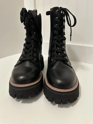 Dolce Vita Glisten Women's Black Leather Combat Boots Size 7 Side Zip EUC  - Image 1 of 4