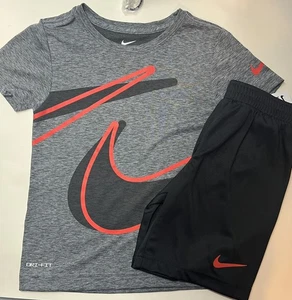 Boys Nike 2 Piece Outfit Shirt And Shorts Size 6 - Picture 1 of 6