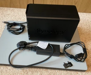 Synology DiskStation DS220+ NAS Storage Server - Black - NO DRIVES - Photo 1/4