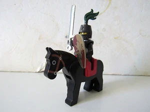 LEGO Minifigura Caballeros Dragón - Armadura Caballero Dragón con Escudo Espada Caballo - Imagen 1 de 9