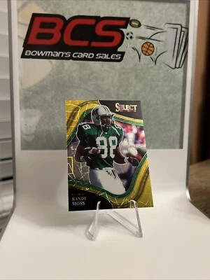 2022 Panini Select Draft Picks - Field Level Gold Lazer Prizm #162 Randy Moss - Image 1 of 2