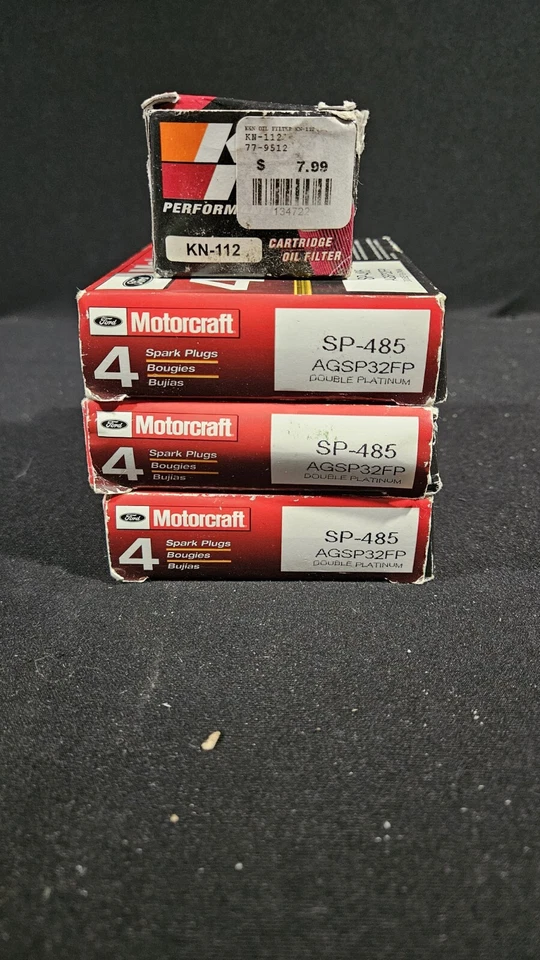 SET OF (12) BRAND NEW FORD MOTORCRAFT SP-485 DOUBLE PLATINUM SPARK PLUGS - Image 1 of 3