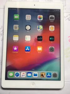 iPad Air Tablet, WiFi, Softwareversion 12.5.7 gebraucht, Akku gut - Bild 1 von 2