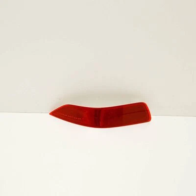 NEW VOLVO XC70 MK2 REAR BUMPER LEFT SIDE REFLECTOR 30744511 - Image 1 of 4