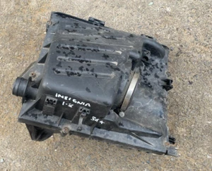Vauxhall Insignia Mk1 2011-2017 - 1.8 petrol Ecotec - airbox - breaking 364 - Picture 1 of 6
