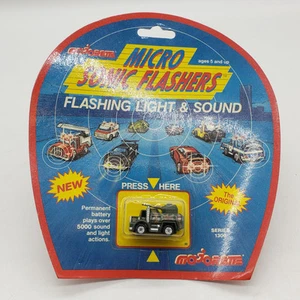 Majorette Micro Sonic Flashers Series 1300 Mini-Vehicle #1317 - Picture 1 of 10