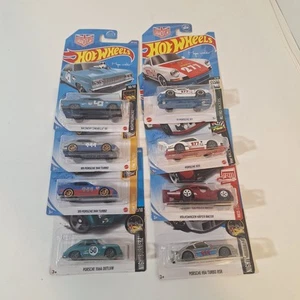 Hot Wheels Magnus Walker 8 coches con edición Target Red y Outlaw - Imagen 1 de 24