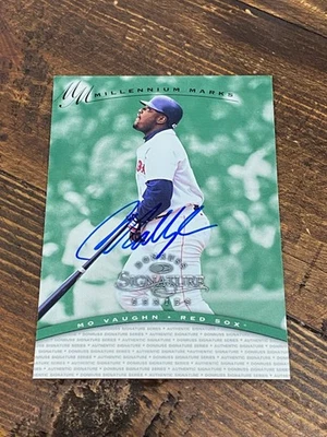 Donruss Signature MO VAUGHN 1997 verde automático marcas del milenio Medias Rojas/1000 Foto 1 de 2
