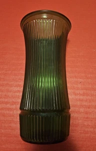 Grüne Strumpfhalter Glas 51A große Blumenvase gerippt 9,75" hoch 4089-8 - Bild 1 von 1