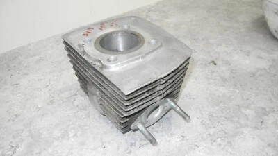 Suzuki T250 T 250 Hustler 1971 cilindro jarra barril lado derecho 54,5 mm Foto 1 de 4