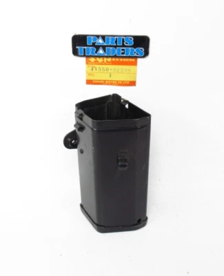 Caja/soporte de herramientas genuino Suzuki 1974-1977 TS400 TS 400 Apache 41550-32200 nuevo de stock Foto 1 de 4