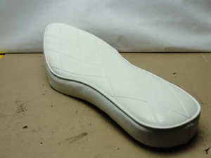 NOS White Selle Giuliari Diamond Cobra Motorcycle Seat Harley-Davidson Sportster - Picture 1 of 12