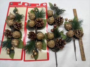 7 Gold Artificial Christmas Floral Picks w/Fruit, Pine Cones, Wreath, 10" - Picture 1 of 3