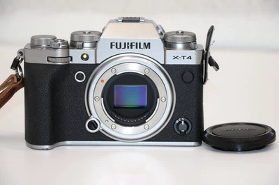 Fujifilm X-T4 26.1 MP Mirrorless Camera - Silver (Body Only) - Image 1 of 4