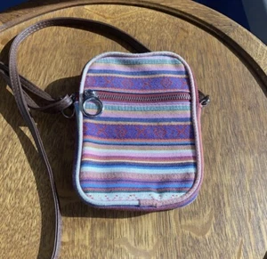 Bolso de Hombro Tribal Hecho por el Hombre Cartera Bandolera Cremallera Correa de Cuero - Imagen 1 de 11