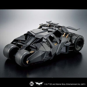 -=] BANDAI - Batman Begins Batmobile Tumbler 1/35 Model Kit [=-