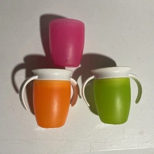 Tazza Sippy Munchkin Miracle 360 verde/arancione/rosa 7 oz set di 3 tazze con 2 coperchi - Foto 1 di 1