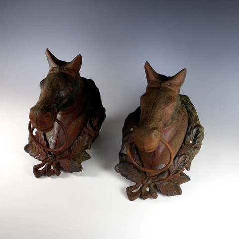 Set Vintage Cast Iron Wall Mount Horse Head Hitching Posts With Ring Cover