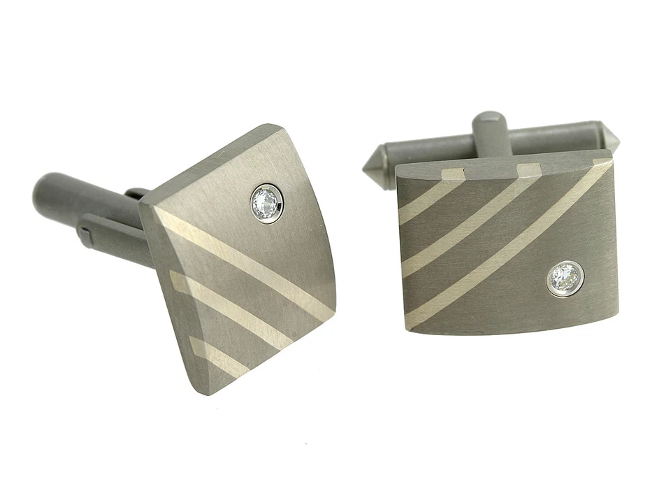 Gemelo circonio esmaltado plateado de titanio Foto 1 de 1