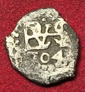 - BOLIVIEN - POTOSÍ - 1/2 REAL 1704 COB - FELIPE V - CLEAR DATE, MONOGRAM & CROSS - Bild 1 von 2