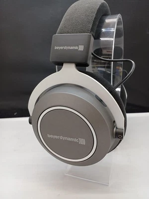 Beyerdynamic Amiron Wireless Bluetooth Closed-Back Headphones 32Ω Tesla - Image 1 of 4