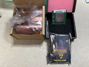 IBM 13N0694 Intel Xeon 3.16Ghz 1MB l2 Cache CPU Upgrade Kit Complete NEW IN BOX - Picture 1 of 7