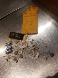 New Heathkit Resistor Parts Pack #172-5344 - Picture 1 of 11