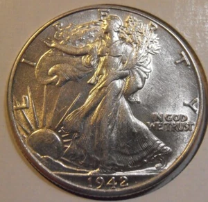 1942 P Walking Liberty Half Dollar, AU/BU, 90% Silver Coin (42PAC4) - Picture 1 of 4