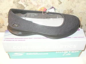 Women's  Skechers 14738/BBK Go Step Lite-Streak Slip On Shoe Black  Sz 6m NWB  - Picture 1 of 12