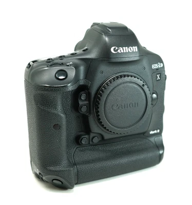 Canon EOS-1D X Mark II 20.2MP Digital SLR Camera - Image 1 of 4
