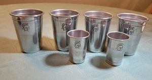 Vintage Trav-L-Bar Ever-Wear Aluminium 4 Tumbler 2 Shot, Ritter Trinkgläser - Bild 1 von 2
