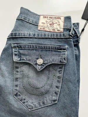 True Religion Wm’s Billie MR Flap Straight Sz-32x30 NWT MSRP-$159 - Image 1 of 4