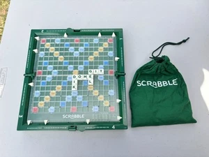 Pocket Scrabble Travel Game Hard Case Clip-in tiles 2006 - Picture 1 of 4
