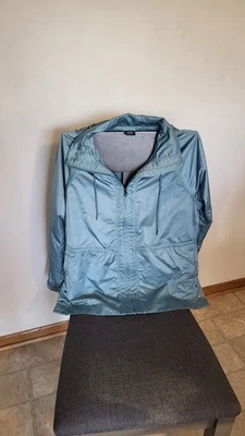 Jacket Avia Rain Women Hooded Coat Zip SizeM Pockets Light GreenDrawstring Waist - Image 1 of 3